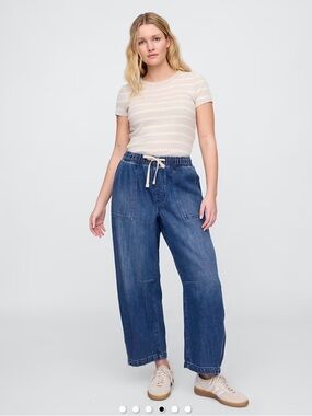 GAP Barrel Jeans